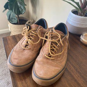 Men's Leather Vans - Limited edition Anti hero, John Cardiel Old Skool